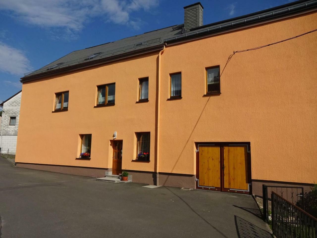 Ferienwohnung Pöhlmann Bad Lobenstein Exterior foto